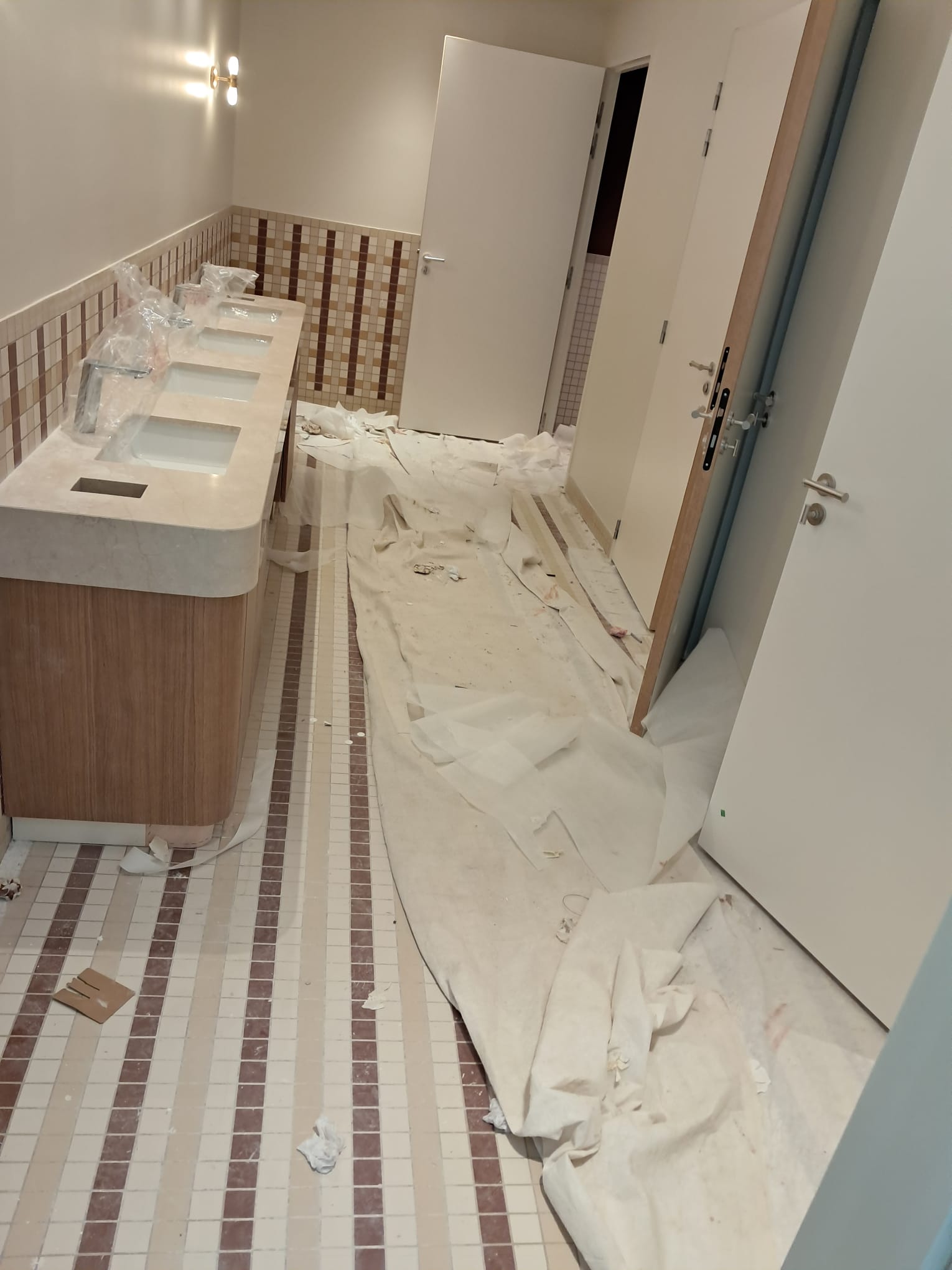 Nettoyage de base vie et bungalows de chantier